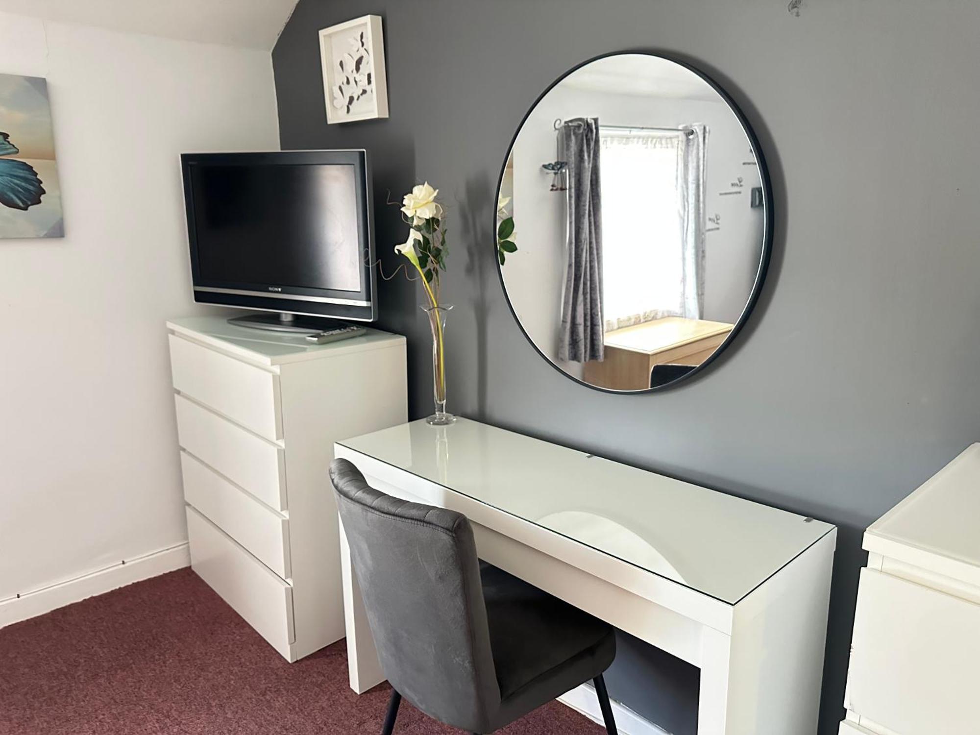 Llanidloes Townhouse-Pet-Friendly-Sleeps 6-Mid Wales Daire Dış mekan fotoğraf